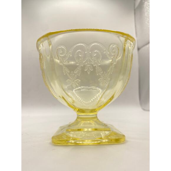 Vintage Yellow Depression Glass by Indiana Glass - Champagne Sherbet Bowl - Picture 1 of 6